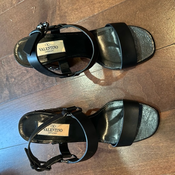 Valentino Rock stud sandals NWT size 36 silver chrome studs - Picture 8 of 9